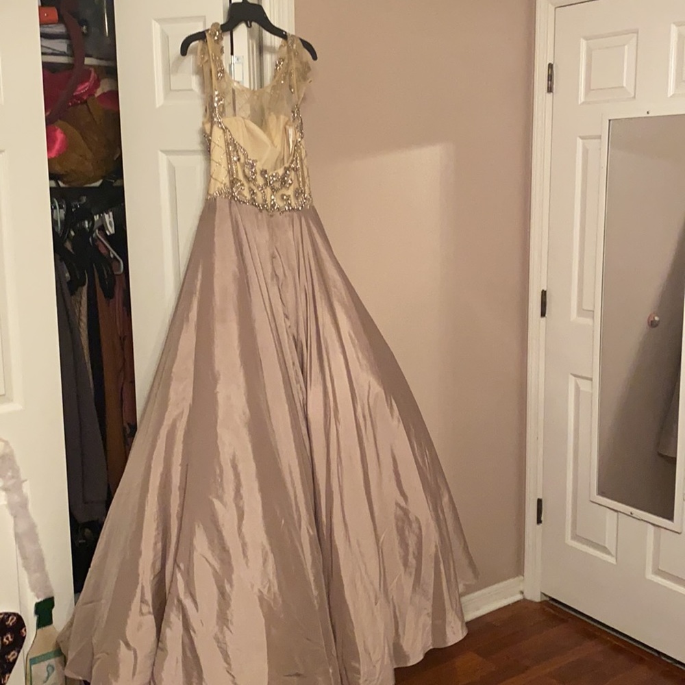 Prom/Pageant Dress - Picture 7 of 7